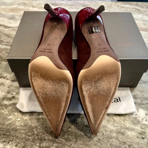 Rare Vintage Gunmetal Brown Suede with Red Patent Leather Pumps - Size 8 - EUC - Picture 7 of 7